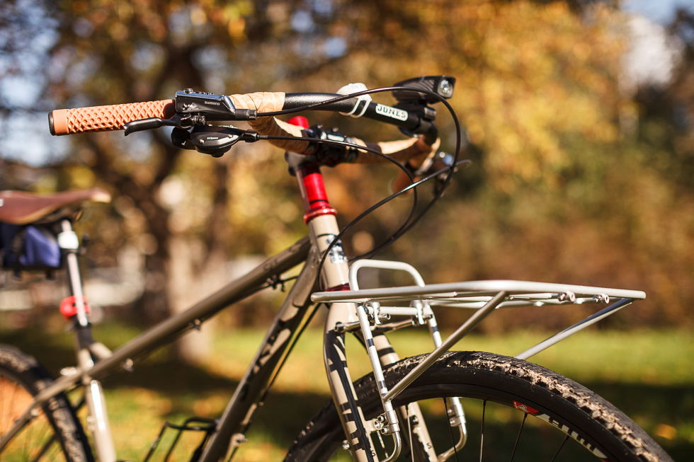 Bike Rack Smugness: Surly's 24-Pack Rack Review - Bike Und Bier